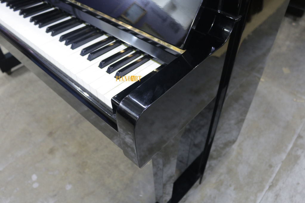 ĐÀN PIANO YAMAHA U1H No.1526722