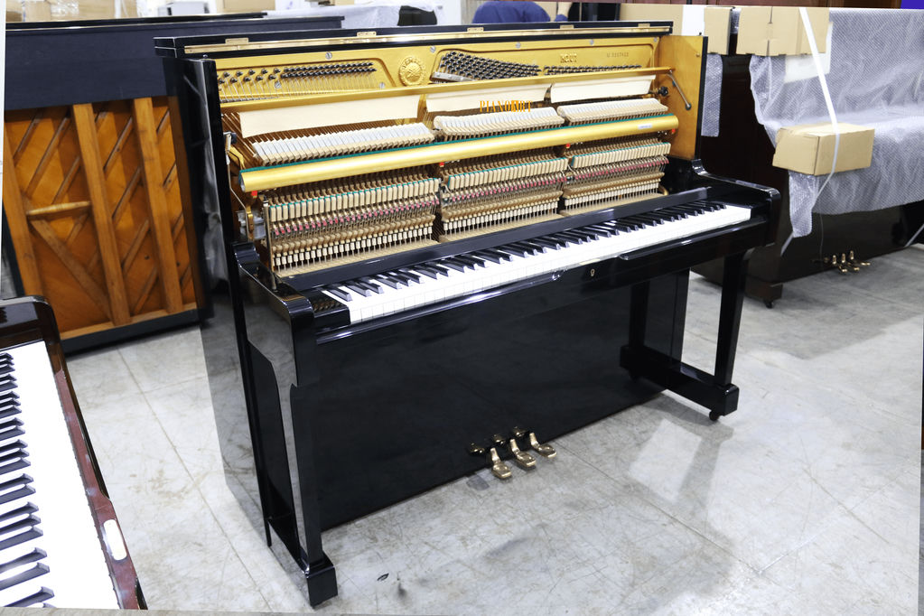YAMAHA U1G No.1217622