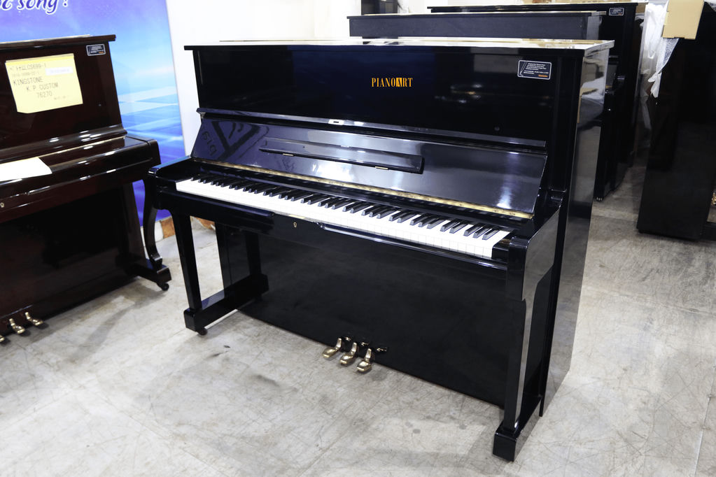 YAMAHA U1G No.1217622