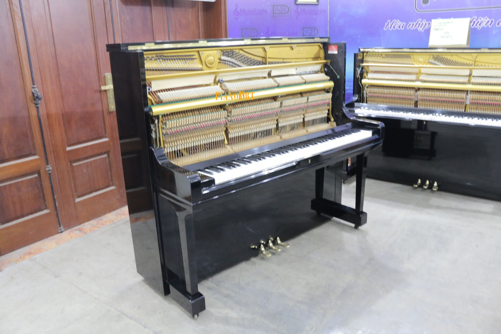 YAMAHA U3H No.2077118
